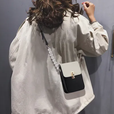 SLEEK SATCHEL BLACK BAG